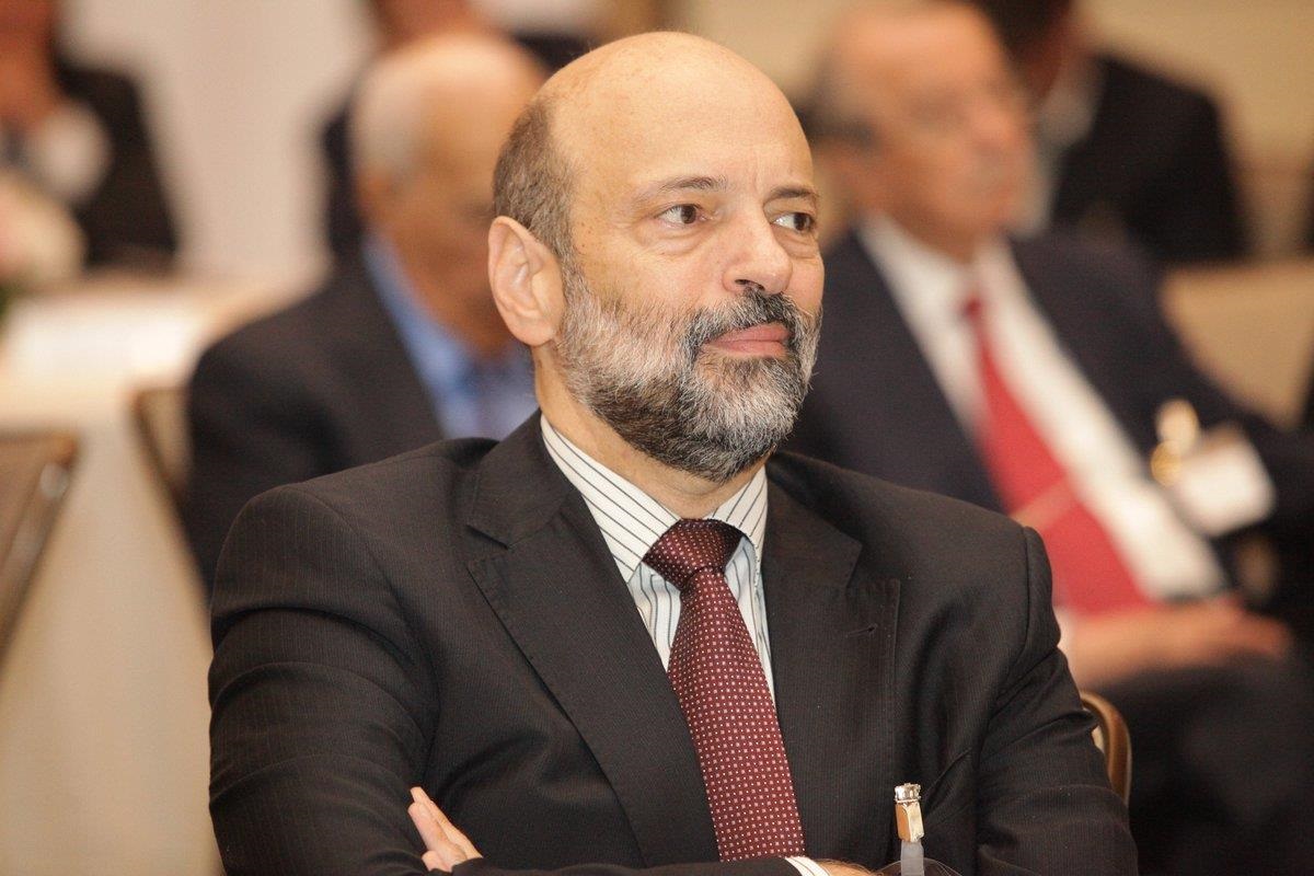 الرزاز: قطاع النقل عصب الجسد الاقتصادي