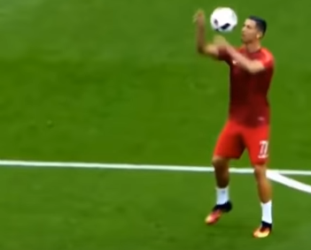 بالفيديو .. 10 حركات يفعلها كريستيانو رونالدو فقط ويدهش العالم بها 