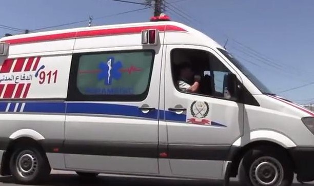 إجراء عملية ولادة لسيدة داخل سيارة اسعاف في مادبا