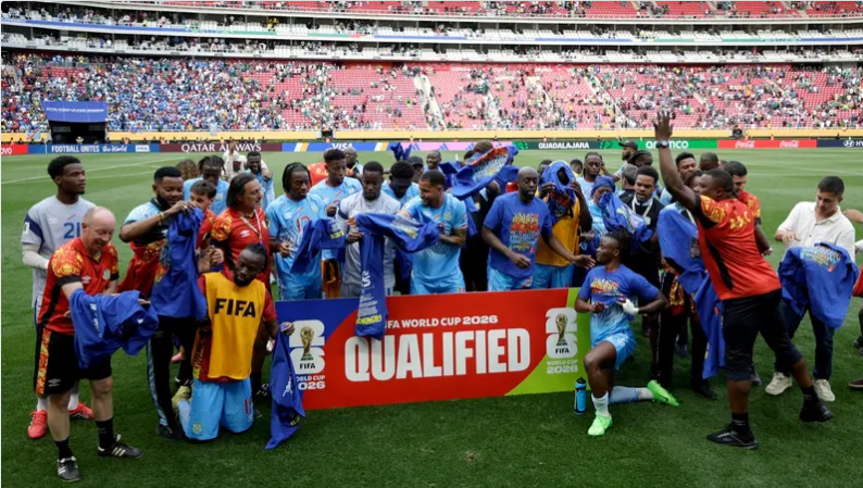 رئيس الكونغو يمنح اللاعبين منزلاً وسيارة بعد التأهل لكأس العالم
