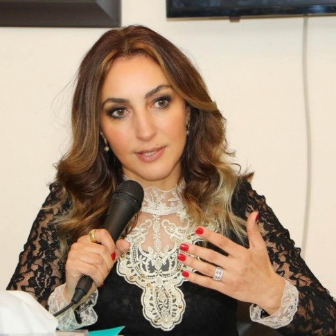 قصص فريدة تناقلت شفاوةً