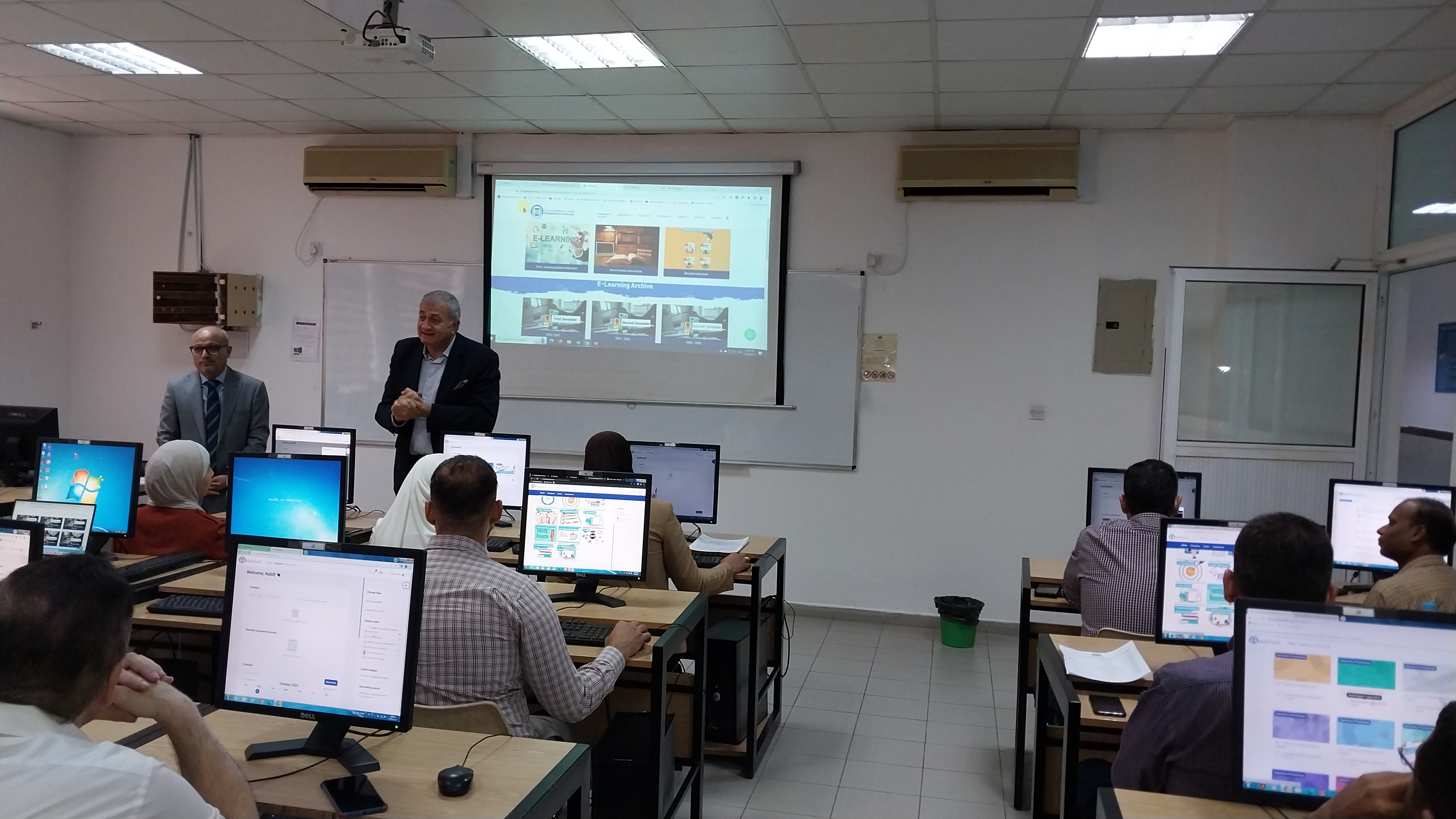 مركز التطوير والتدريب الأكاديمي والإداري في جامعة فيلادلفيا يقيم عدة ورشات تدريبية في التعلم الالكتروني