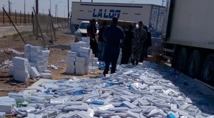 وزير هرب (7) حاويات دخان للأردن عبر الحدود  ..  تفاصيل