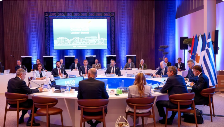 ولي العهد: الأردن يشكل بوابة استراتيجية تصل منطقة الشرق الأوسط بأوروبا