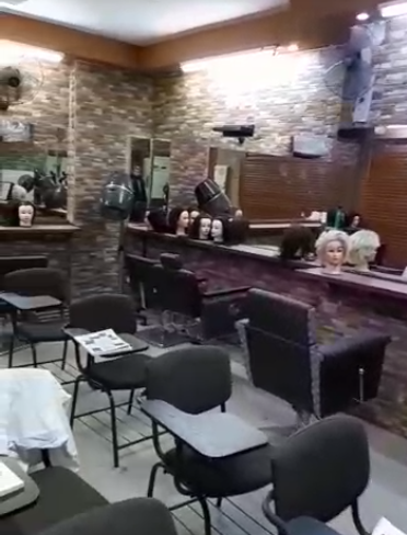 بالفيديو  ..  مركز تجميل بكافة ادواته للبيع بسعر مغري بشارع "الجاردنز" في العاصمة عمان 