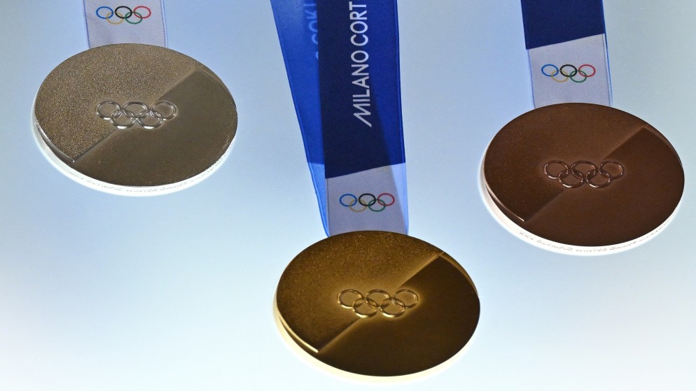 إيطاليا تكشف عن ميداليات أولمبياد 2026 الشتوي