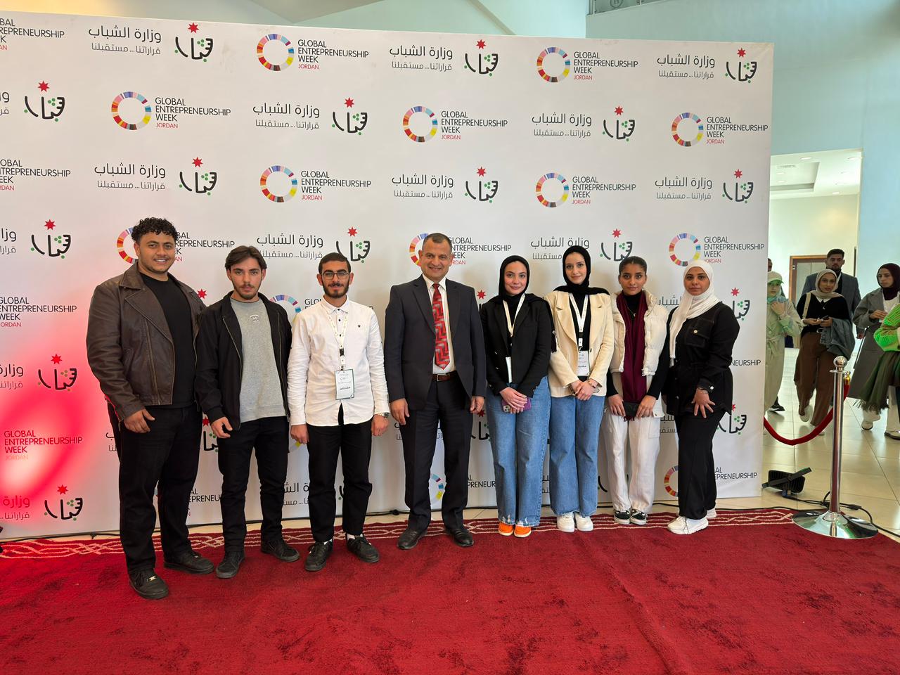 جامعة الزرقاء تشارك في ملتقى ريادة الأعمال