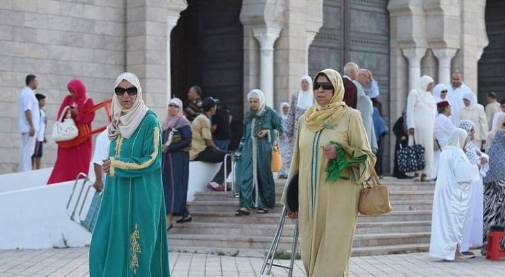 تونس تحدد موعد فتح المساجد والمطاعم ورفع كافة تدابير الحجر