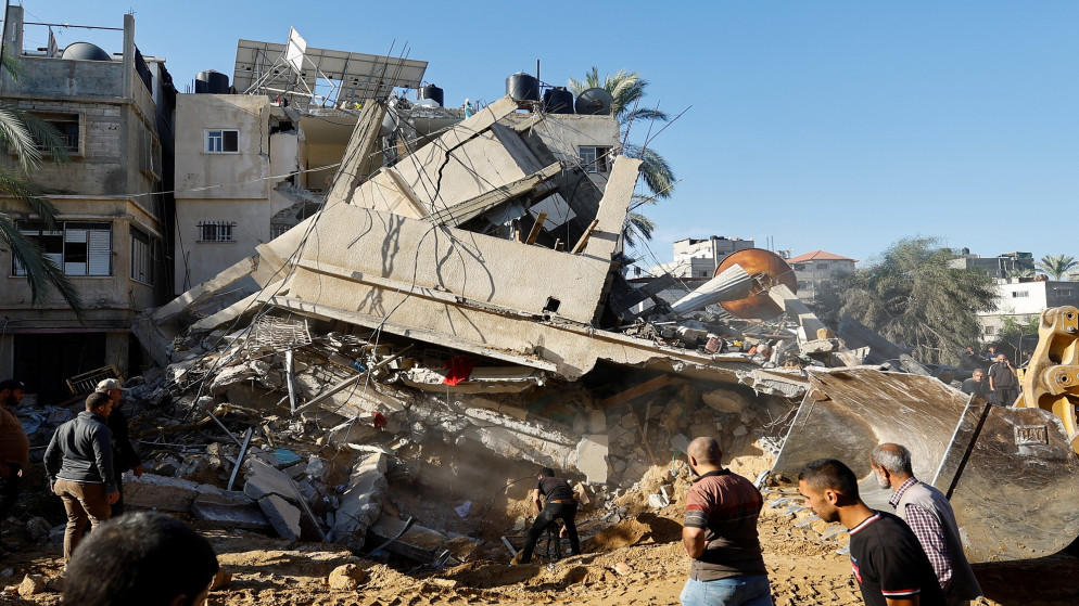قصف مدفعي وجوي "كثيف" على عدة مواقع في غزة