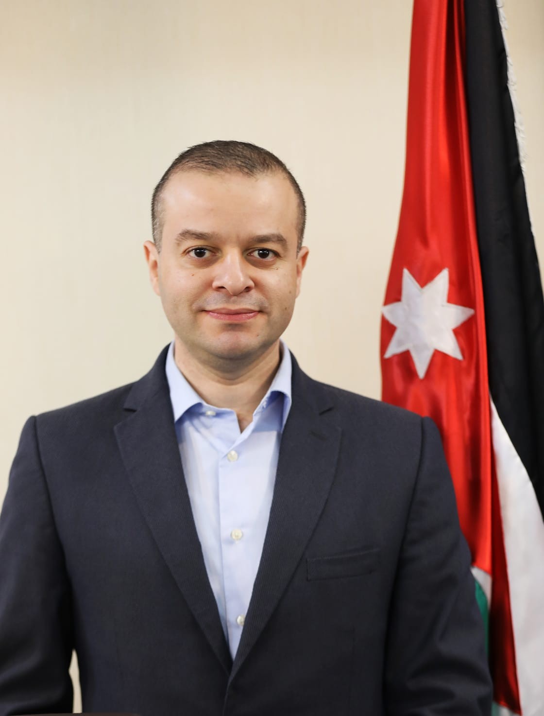 قادري نقيبا لأصحاب مصانع المحيكات