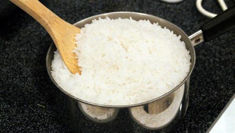 تعرفي على الطريقة المثالية لتسخين الأرز