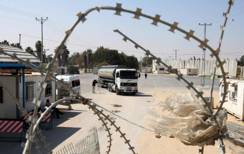 فلسطين تطالب إسرائيل بإغلاق المعابر