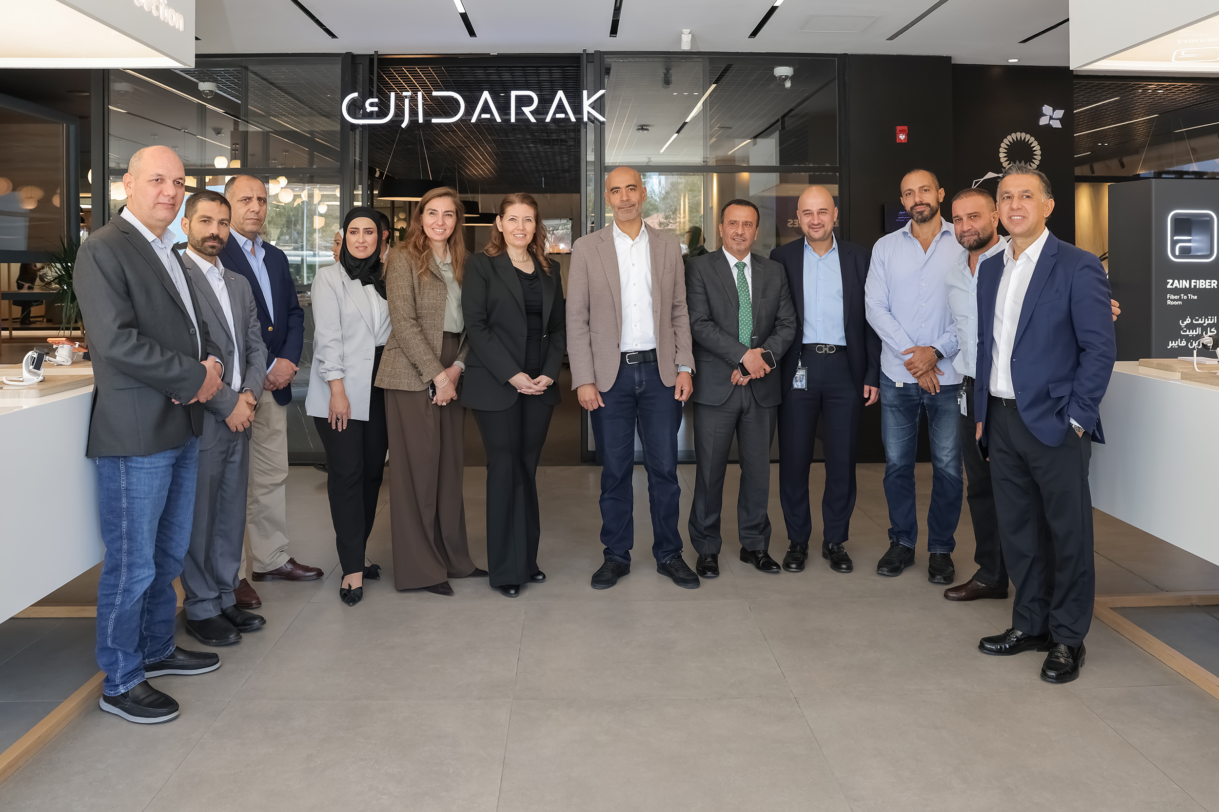 زين تستقبل رئيس مجلس مفوّضي هيئة تنظيم قطاع الاتصالات الأستاذة لارا الخطيب ومفوّضي المجلس 