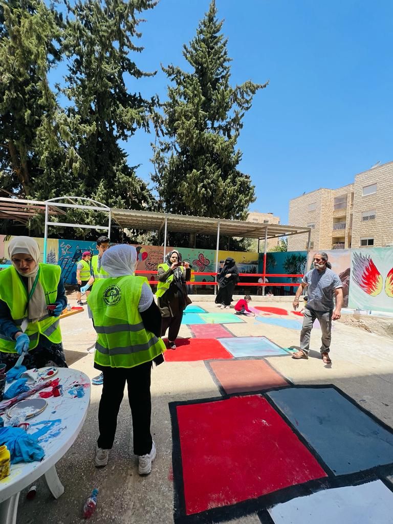 يوم تطوعي لطلاب جامعة الزيتونة الأردنية