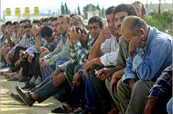 30 ألف عاطل عن العمل خلال 3 شهور في فلسطين