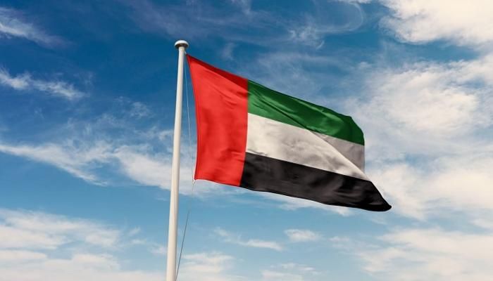 الإمارات تطالب بوقف فوري للتصعيد وتحذّر من تداعيات استهداف المنشآت النووية