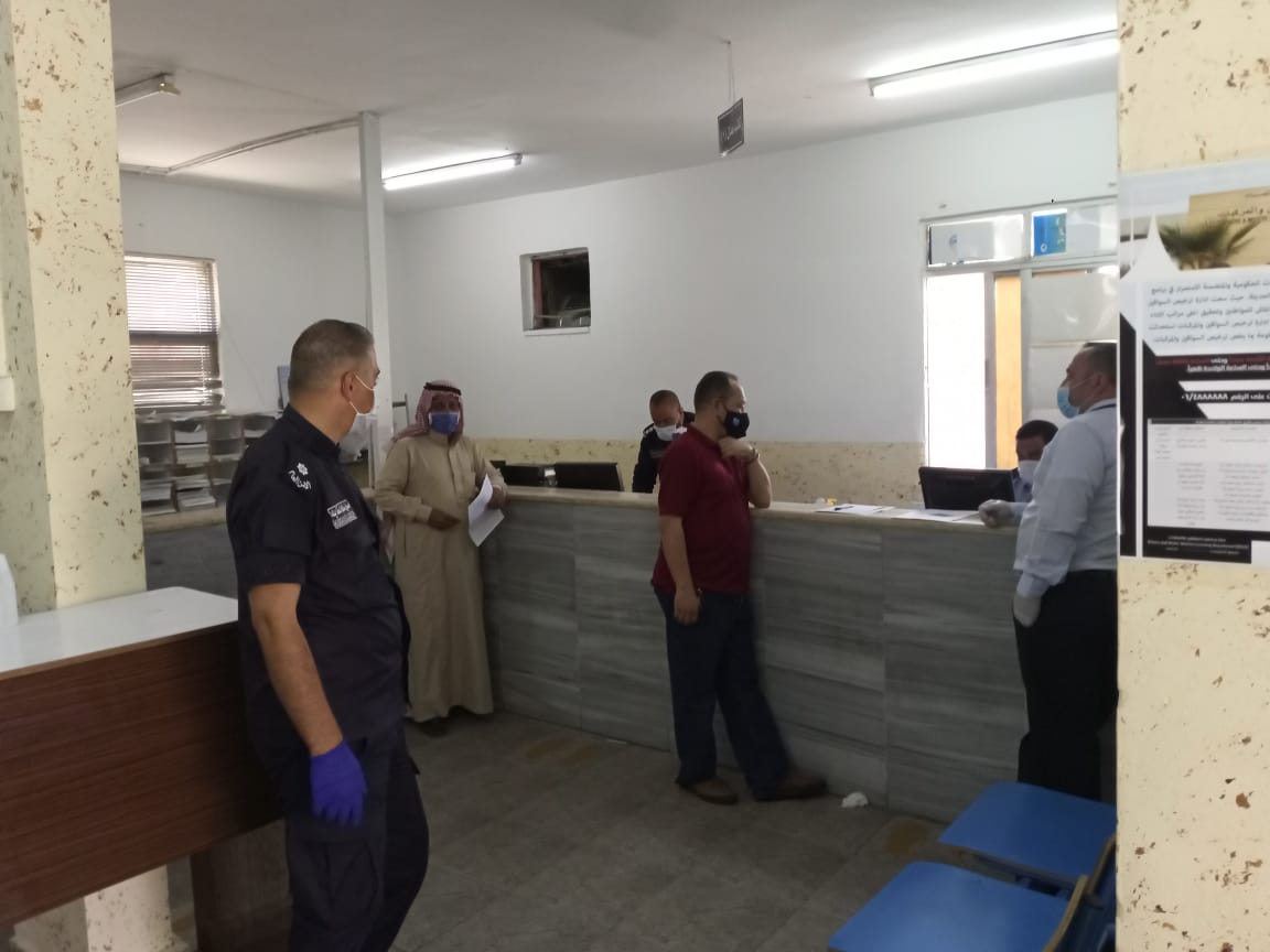 ترخيص العقبة يقوم بإجراء معاملات الترخيص والتنازل بالمركبات لسكان العقبة  ..  صور