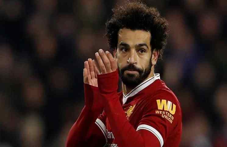بالصور  ..  مشجع لـ"فريق ليفربول" يعلن اعتناقه الإسلام تأثرا بـ"محمد صلاح "