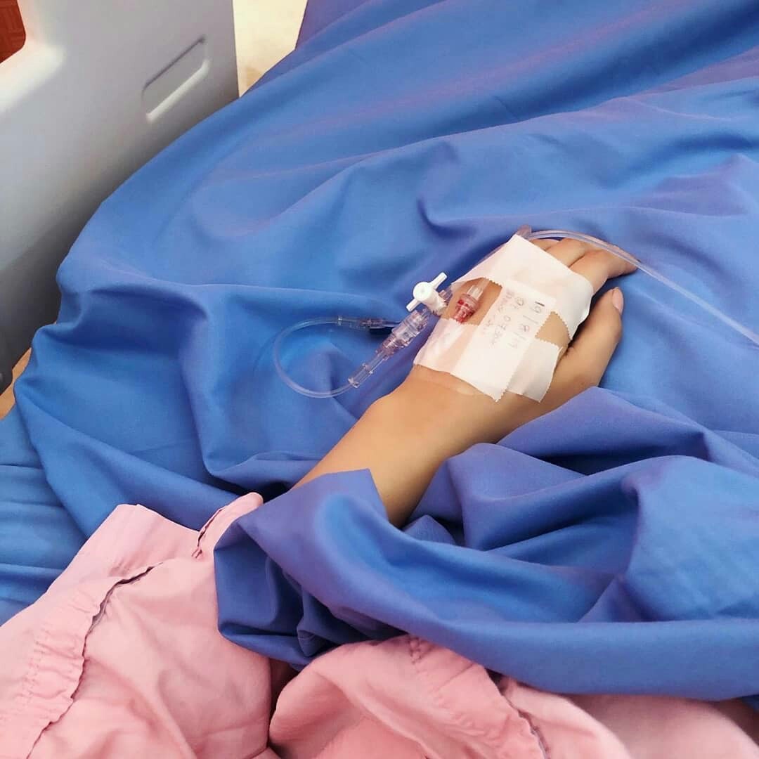 فنانة صاعدة تقلق جمهورها: ادعولي بالشفاء