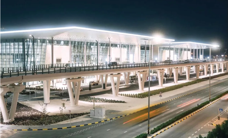 البحرين تنقل طائرات من مطارها الدولي إلى مطارات بديلة