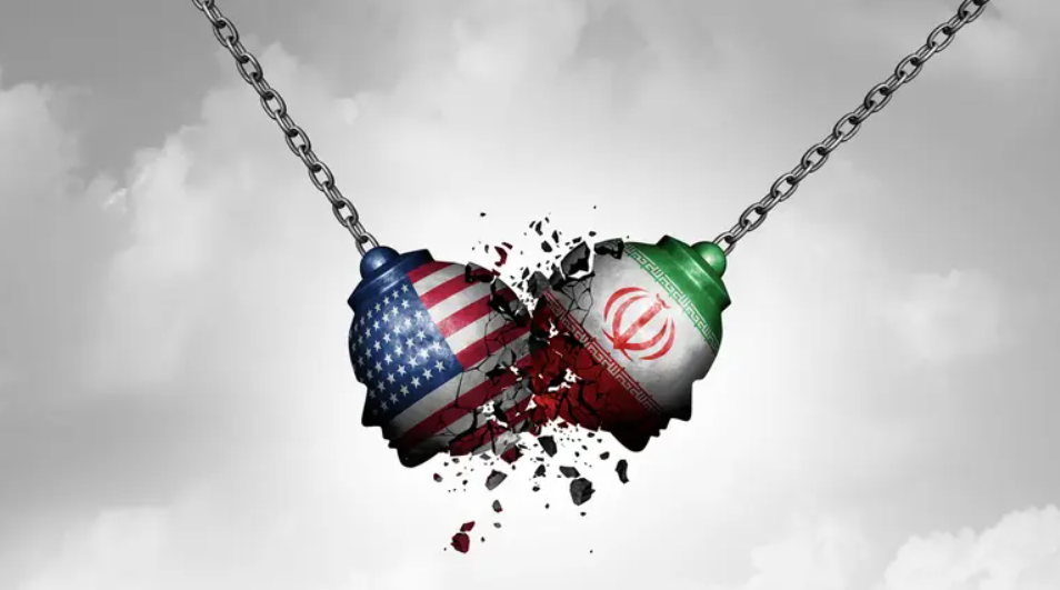 "لتفادي الحرب" ..  إدارة ترامب تشترط اتفاقا نوويا دائما مع إيران 