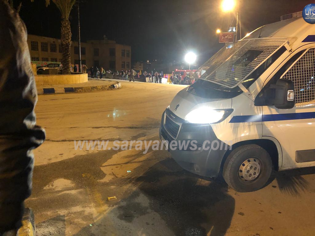  بالفيديو والصور ..  حقيبة مشبوهة تستنفر الاجهزة الامنية في جرش 