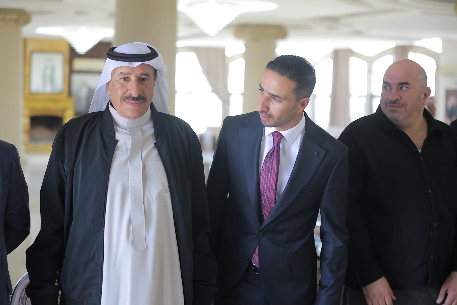 مأدبة في ديوان الشيخ مثقال الفايز احتفاءً بحصول الدكتور محمد الفايز على الدكتوراه