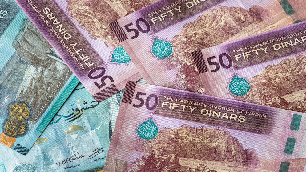فيتش سوليوشنز: توقعات بتواصل خفض الفائدة في الأردن خلال 2026