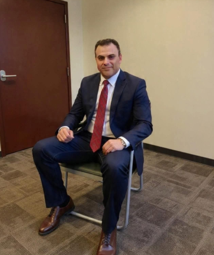 عائلة المهندس بني فواز تطالب بالكشف عن ظروف وفاته في الإمارات