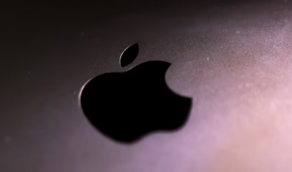 "أبل" تخطط لتحويل Siri إلى شات بوت منافس لـ"شات جي بي تي"