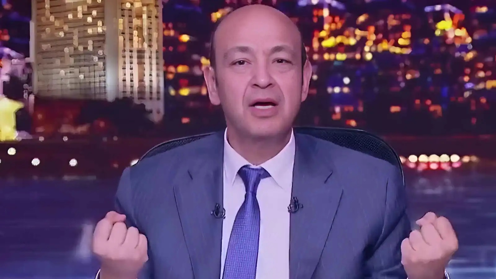 خائف من إنبي أكثر من الأهلي ..  تعليق ناري من عمرو أديب قبل مواجهة الزمالك الحاسمة  