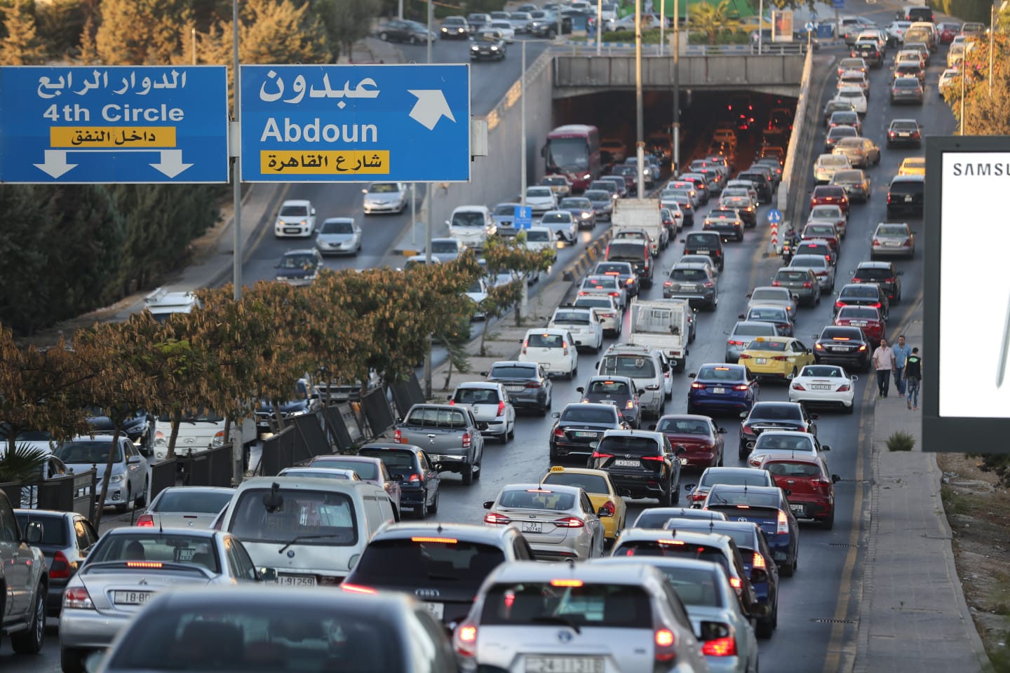 الأمن العام: نشاط الحركة المرورية بانسيابية في الأردن الأحد 