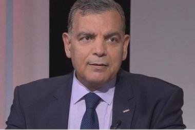وزير سابق في حكومة الرزاز يعلق على قرار العزل المنزلي