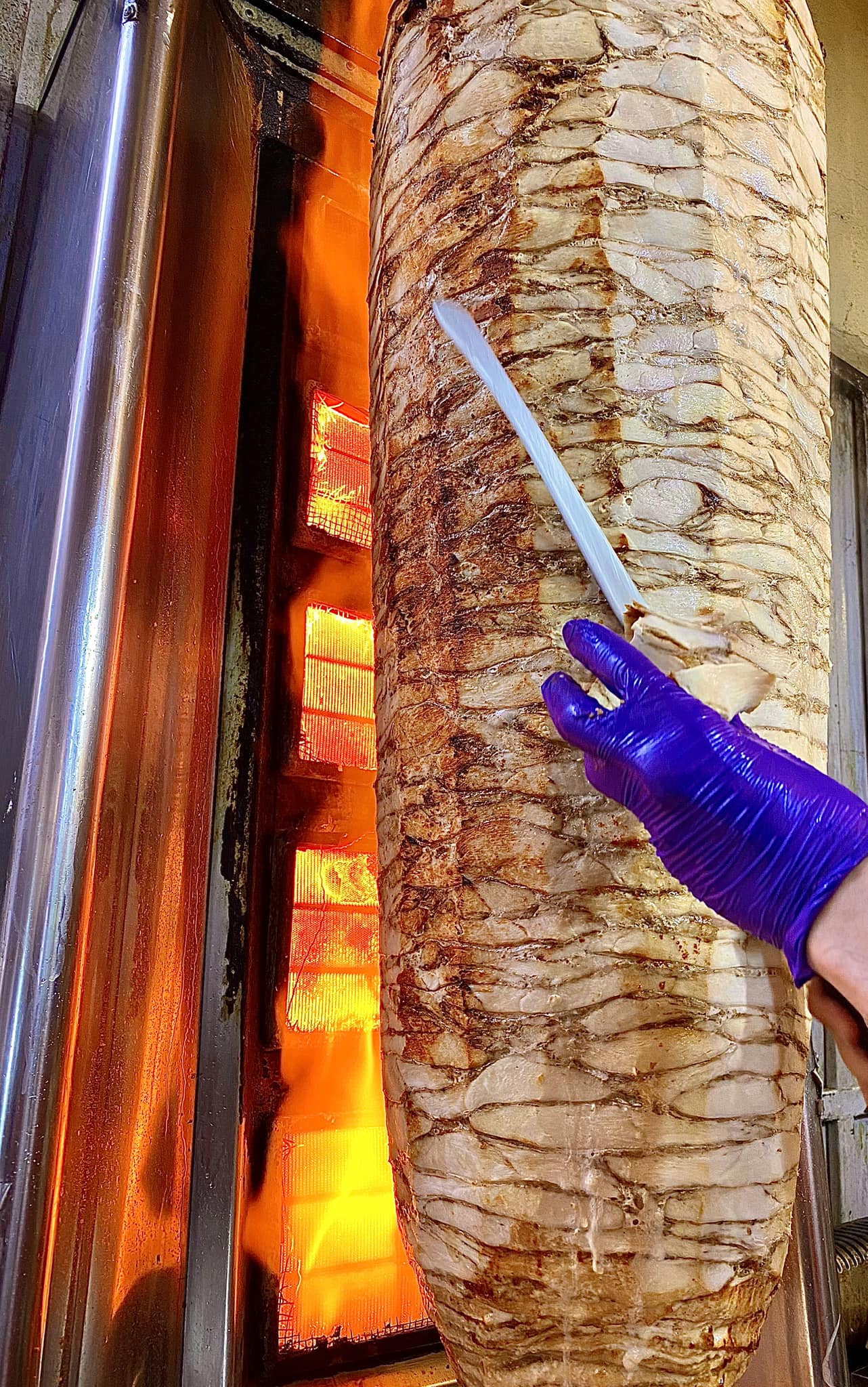 كم سعرة حرارية للشاورما؟  