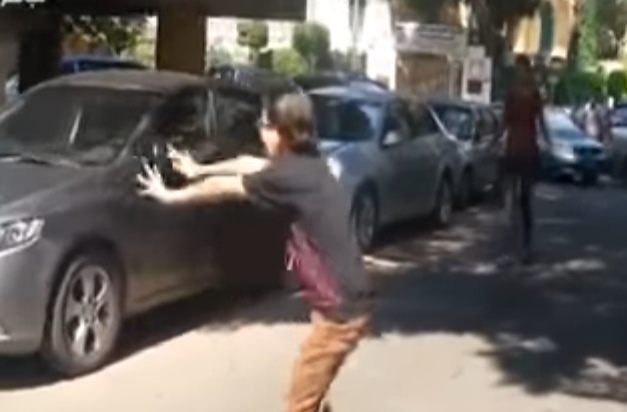بالفيديو  ..  كاميرا خفية مضحكة جدا