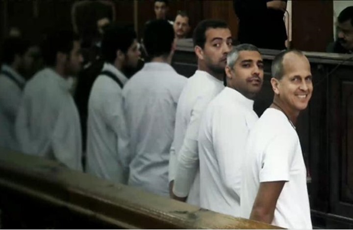 حكم قضائي مصري على 3 من صحفيي الجزيرة الإنجليزية بالسجن لمدة 3 سنوات