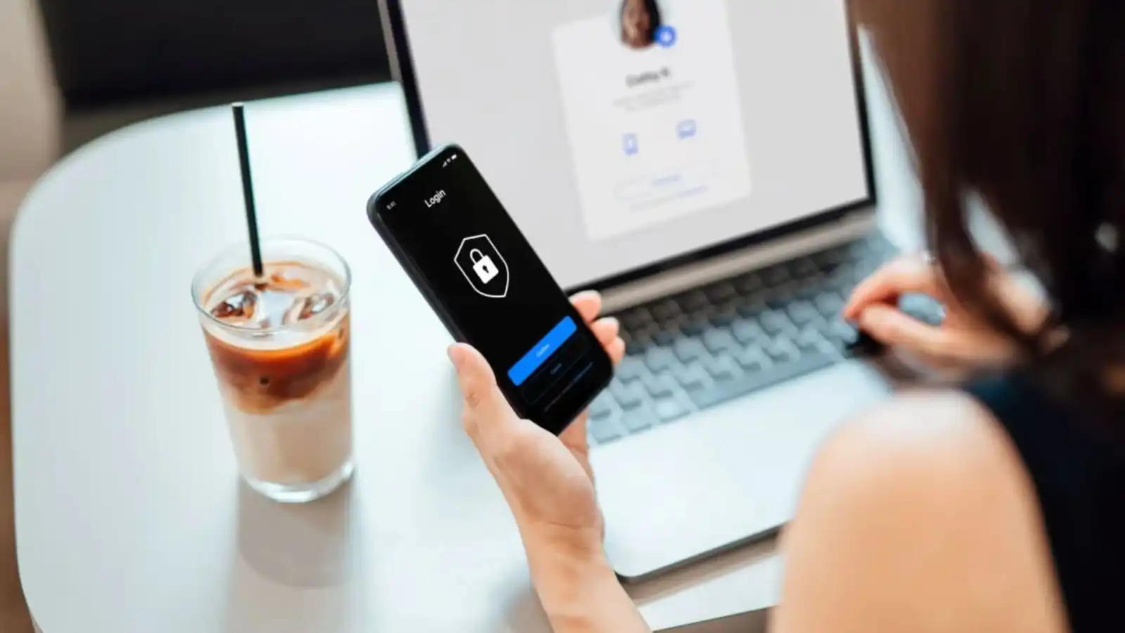 سهلة ومفيدة ..  تعرف إلى طرق حماية حياتك الرقمية