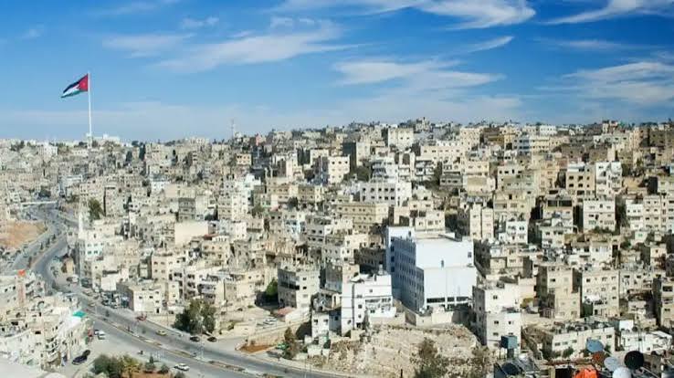 الأرصاد الجوية: ارتفاع تدريجي على درجات الحرارة خلال الأيام المقبلة وتحذيرات من الضباب والغبار