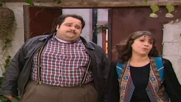 سيفاجـئك شكل الفنان الشهير بشخصية " انا هاني مو حيالله " بمسلسل عيلة ٧ نجوم بعد غياب سنوات طويلة - صور 