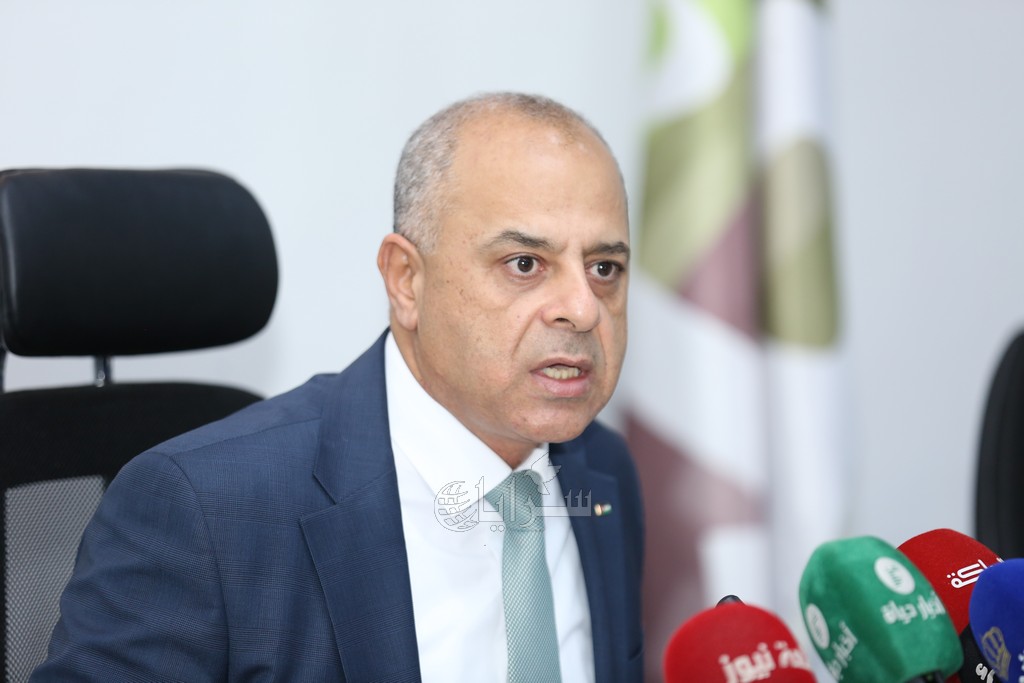 أبو صعيليك: حجم الجهاز الحكومة المركزية من أقل النسب بالعالم دون احتساب موظفي الأمانة والبلديات والجامعات