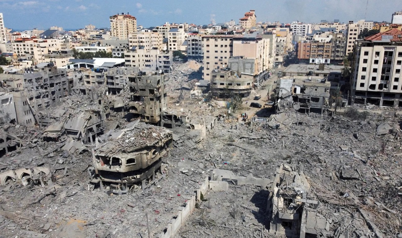 عشرات الشهداء في غارات متواصلة على غزة