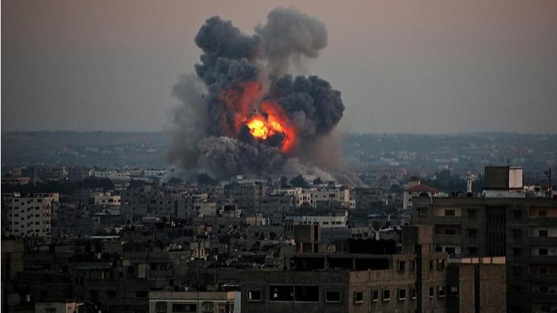 الاحتلال يواصل عدوانه على غزة لليوم الـ130