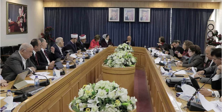 "قانونية الأعيان" ترفع سن زواج القاصرات لـ16 عاما