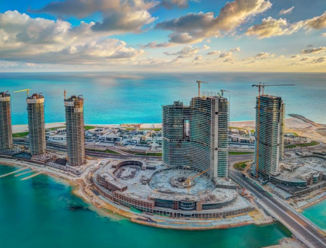 عناوين سياحية جذابة في مدينة العلمين الجديدة خلال الصيف