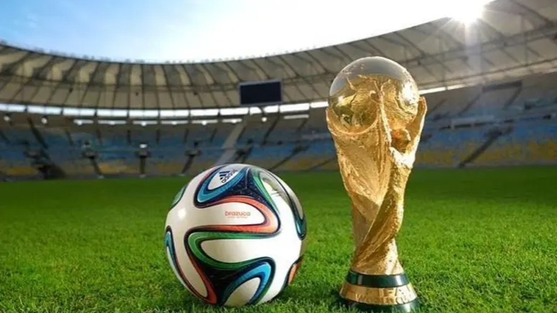 ما هي أعراض متحور كورونا "الإبل" الذي يهدد بتأجيل نهائي كأس العالم بقطر؟  ..  فيديو 