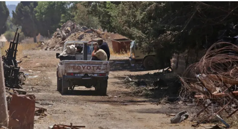 "إسرائيل " تعتقل 5 سوريين من درعا ..  أثناء بحثهم عن الفطر