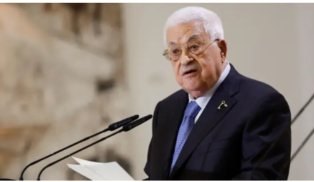 محمود عباس يقيل وزير المالية الفلسطيني بعد دفع مبالغ مباشرة للأسرى 
