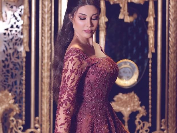 بالفيديو  ..  "عرض عسكري" في زفاف ملكة جمال لبنان السابقة كارن غراوي 