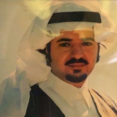 بالصور  ..  الفنان خالد سامي لا يزال في الغيبوبة ونجله يبكي متابعيه:"ما أثقل الأيام"