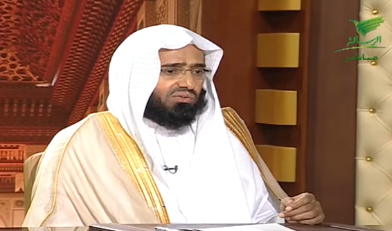 ما حكم الشرع من عمل المرأة؟ا